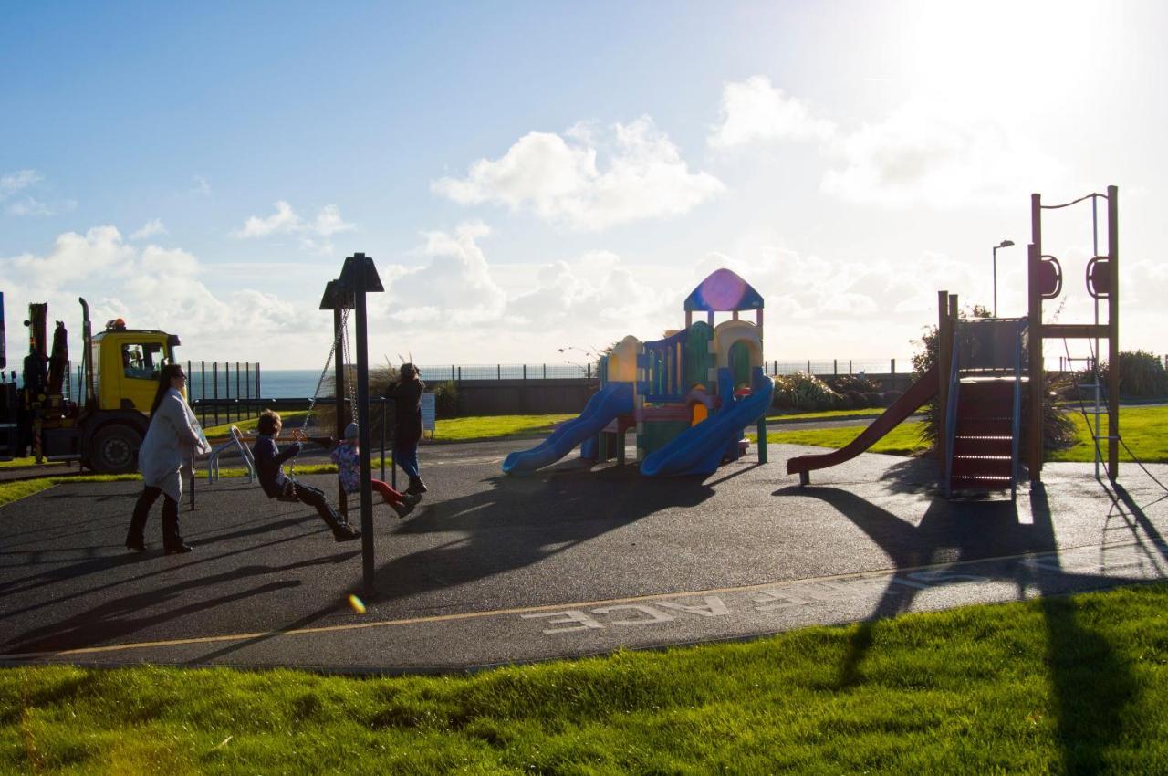 Hookless Holiday Homes Fethard-on-Sea Exterior foto